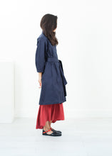 Load image into Gallery viewer, Sateen Trench in Navy
