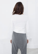 Load image into Gallery viewer, Stretch Tee in Milk
